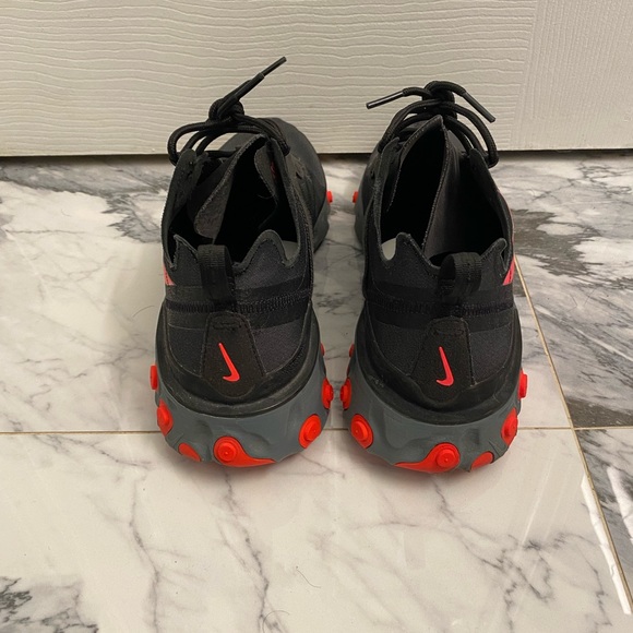 Nike Element React 55 - US8.5 - Picture 4 of 7